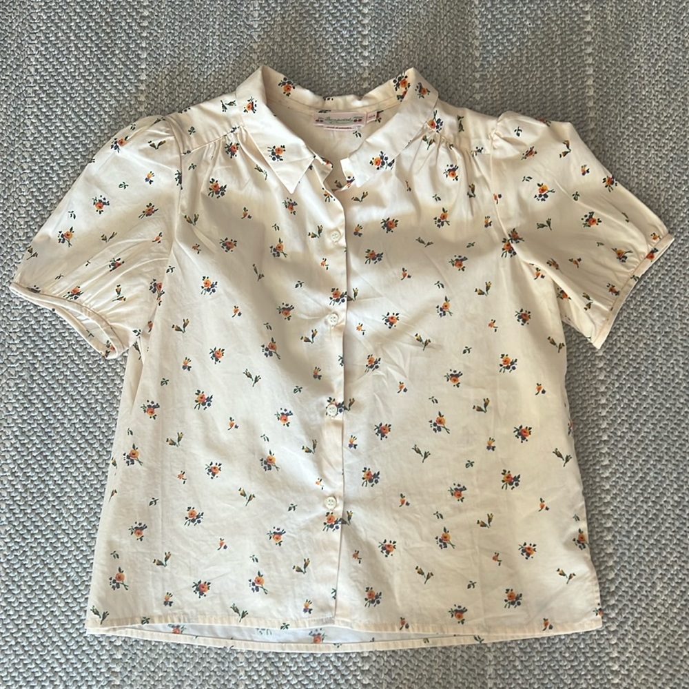 Perfect condition Bonpoint blouse.